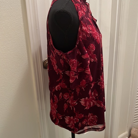 INC International Concepts sleeveless blouse - Picture 2 of 5